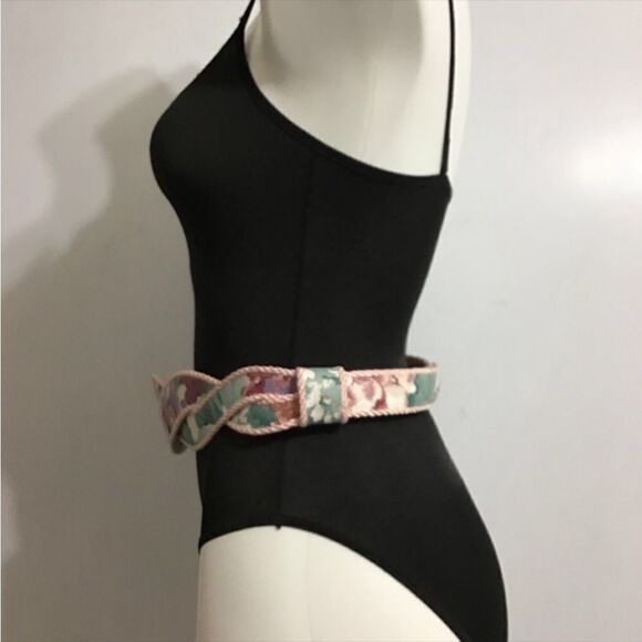 A. BROD Vintage Floral Statement Belt - Picture 2 of 11